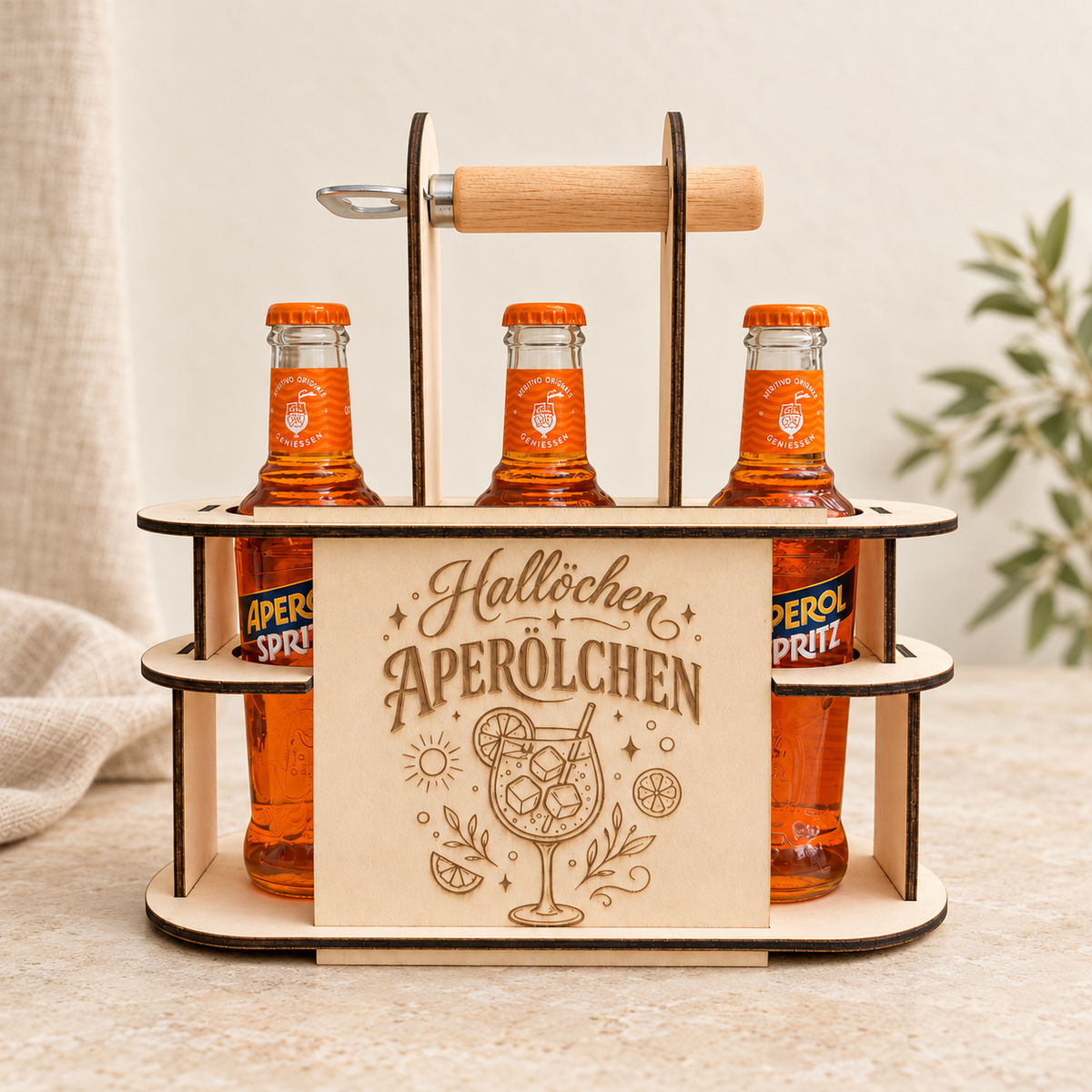 Holz-Tragerl Hallöchen Aperölchen mit Flaschenöffner