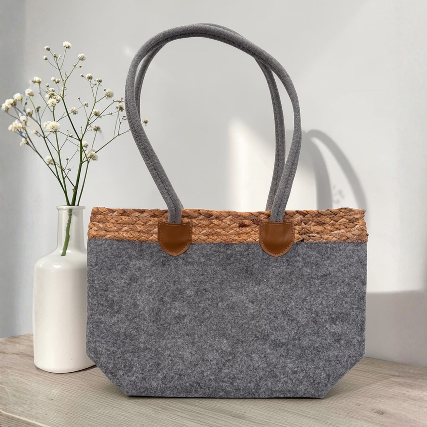 Filztasche mit Bund