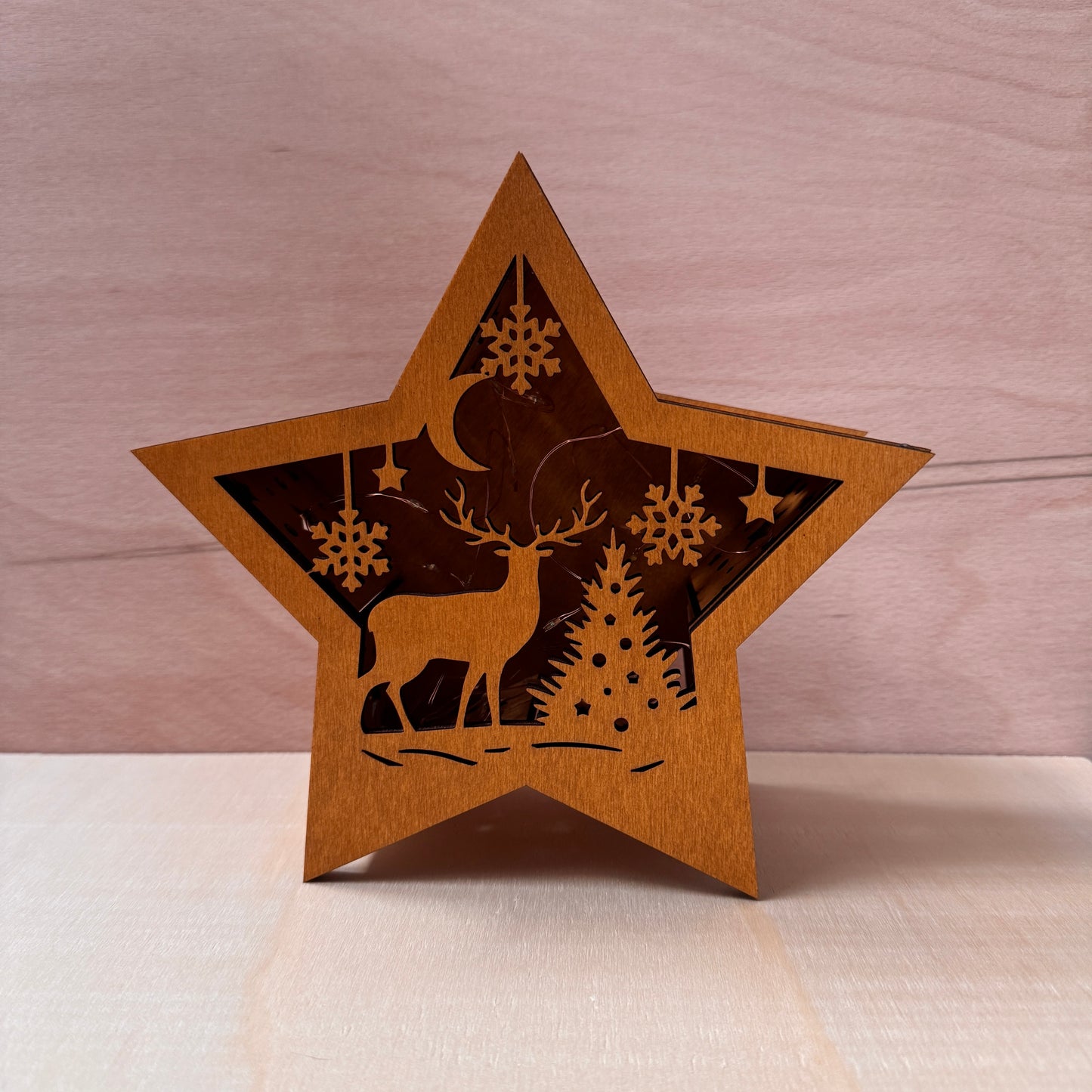 Holzsternlampe mit LED-Lichterkette & Timerfunktion