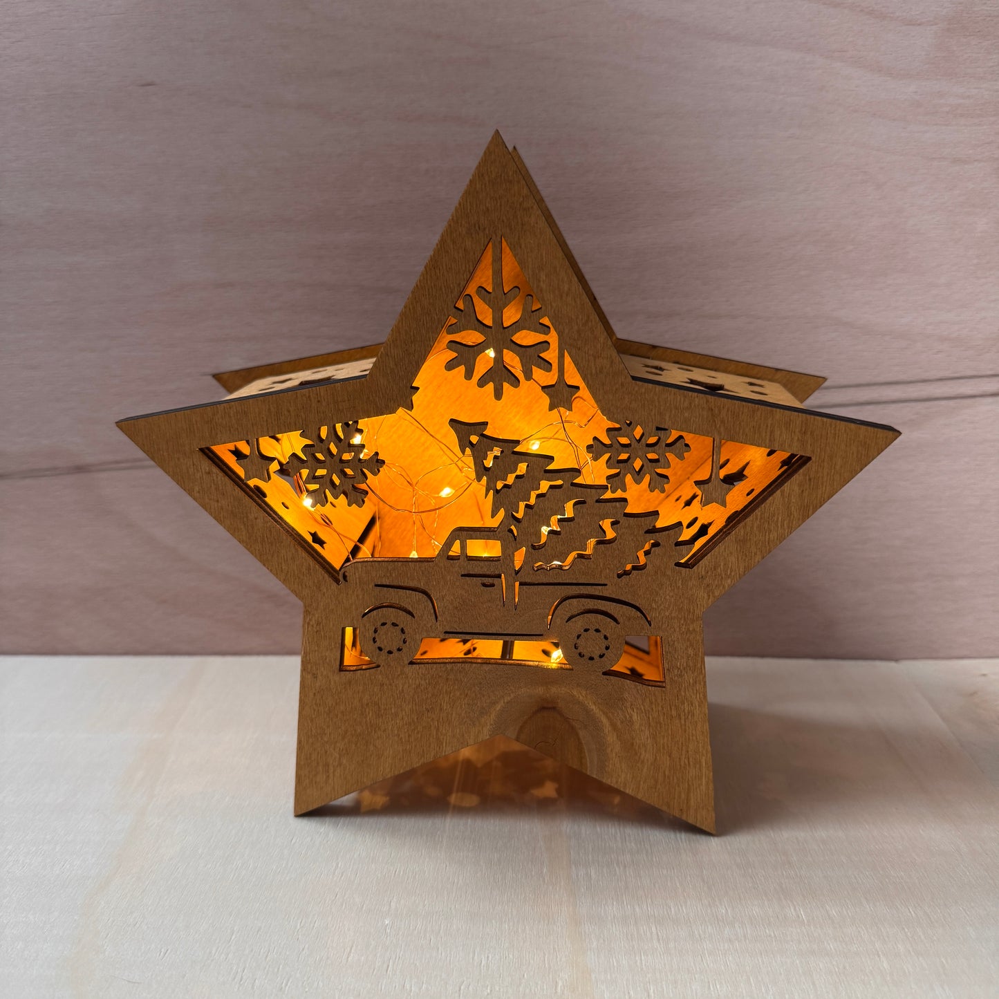 Holzsternlampe mit LED-Lichterkette & Timerfunktion