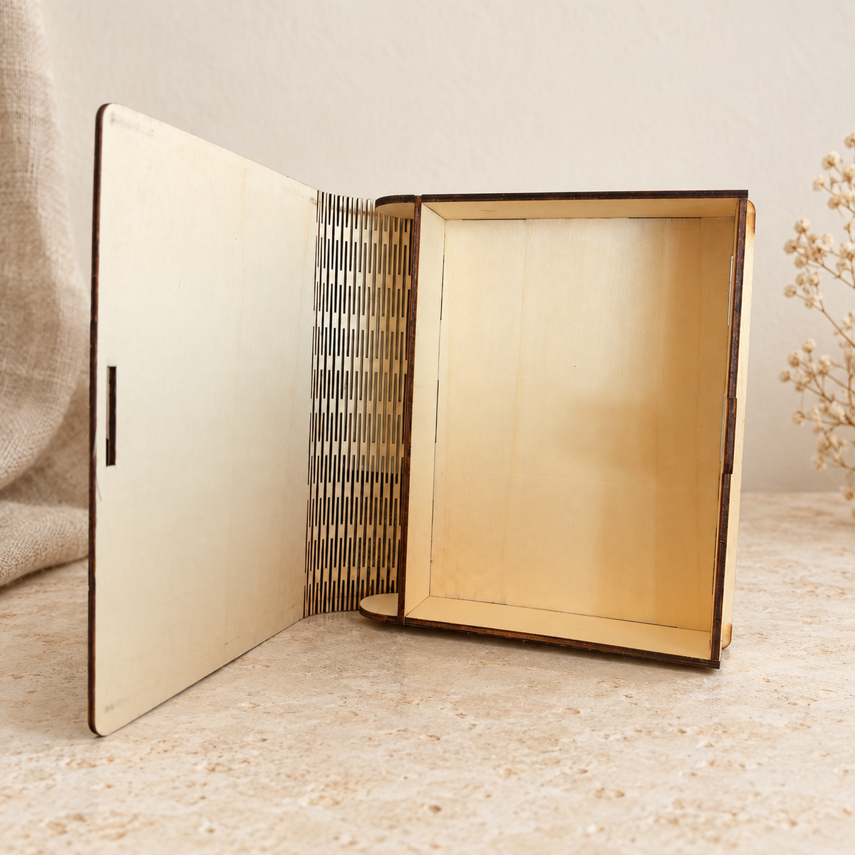 Geschenkbuch aus Holz zum Geburtstag – Geschenkbox in Buchform
